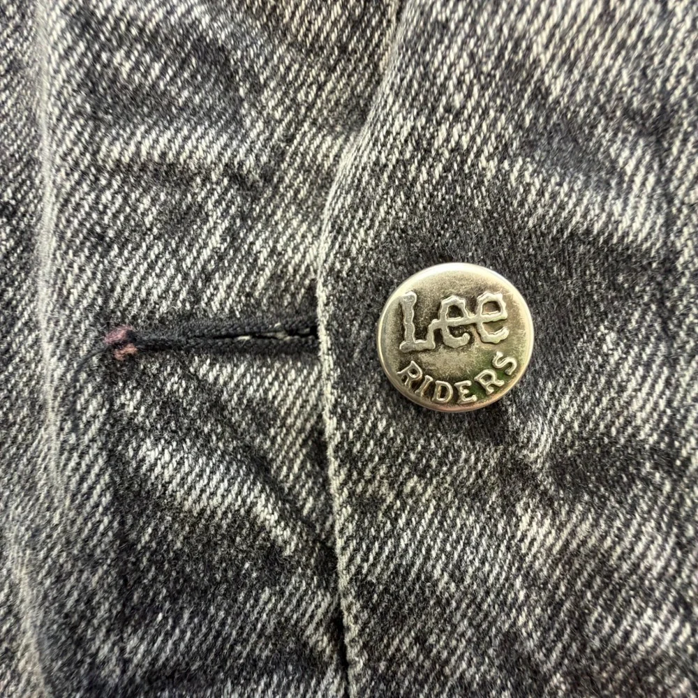 Rare Vintage Lee Riders Black Acid Wash Denim Trucker Jacket Made USA Womens XL
